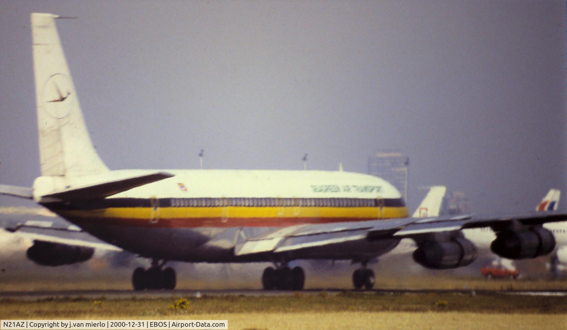 N21AZ, 1964 Boeing 707-351C C/N 18747, Scan from slide