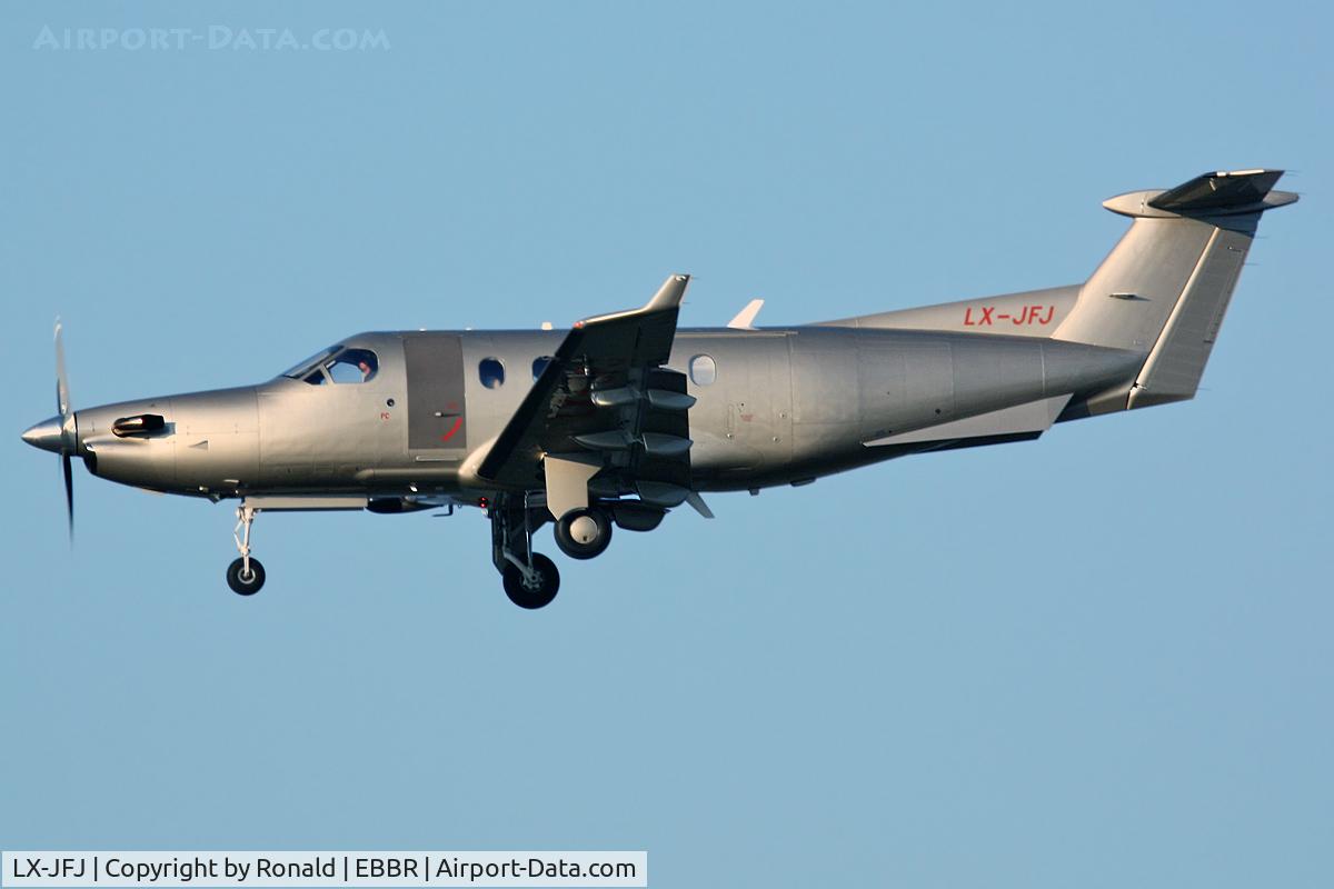 LX-JFJ, 2005 Pilatus PC-12/45 C/N 678, at bru