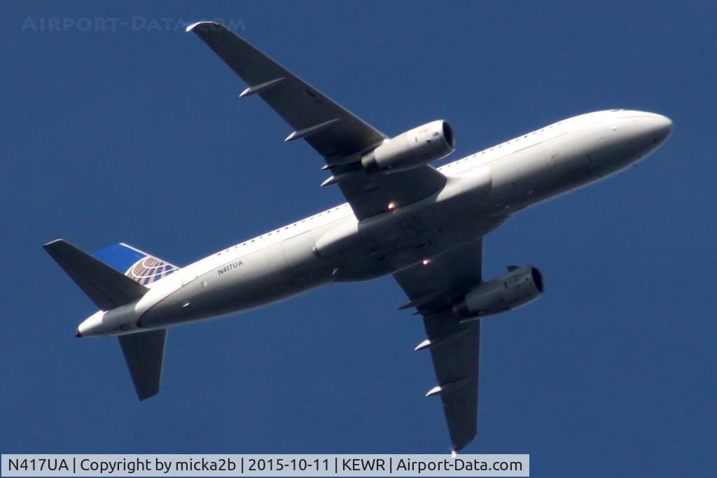 N417UA, 1994 Airbus A320-232 C/N 483, In flight