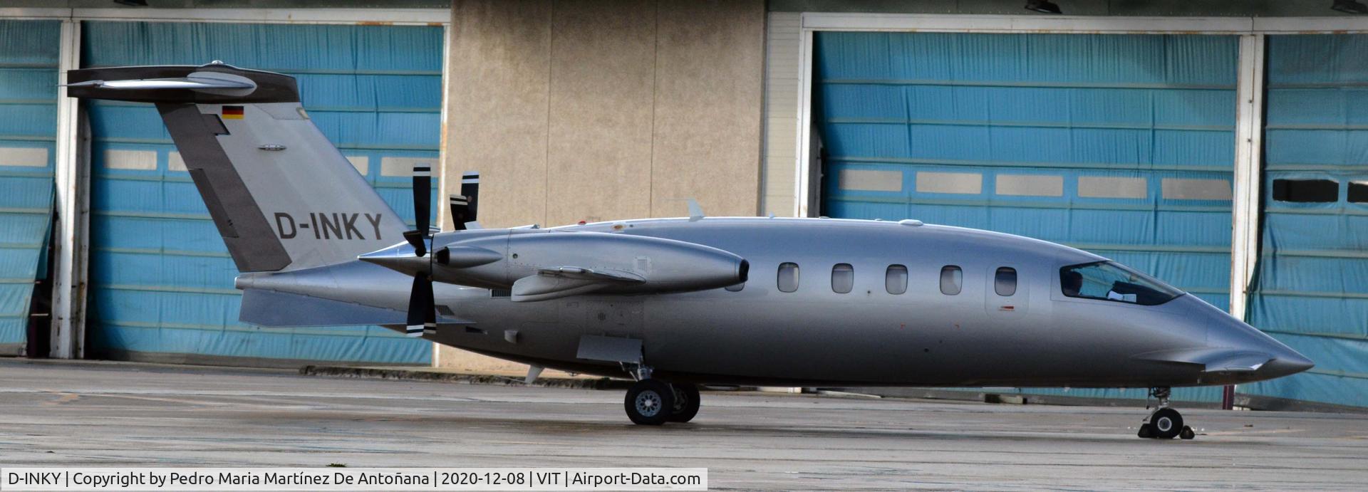 D-INKY, 2008 Piaggio P-180 Avanti C/N 1162, Aeropuerto de Foronda - Vitoria-Gasteiz - Euskadi - España