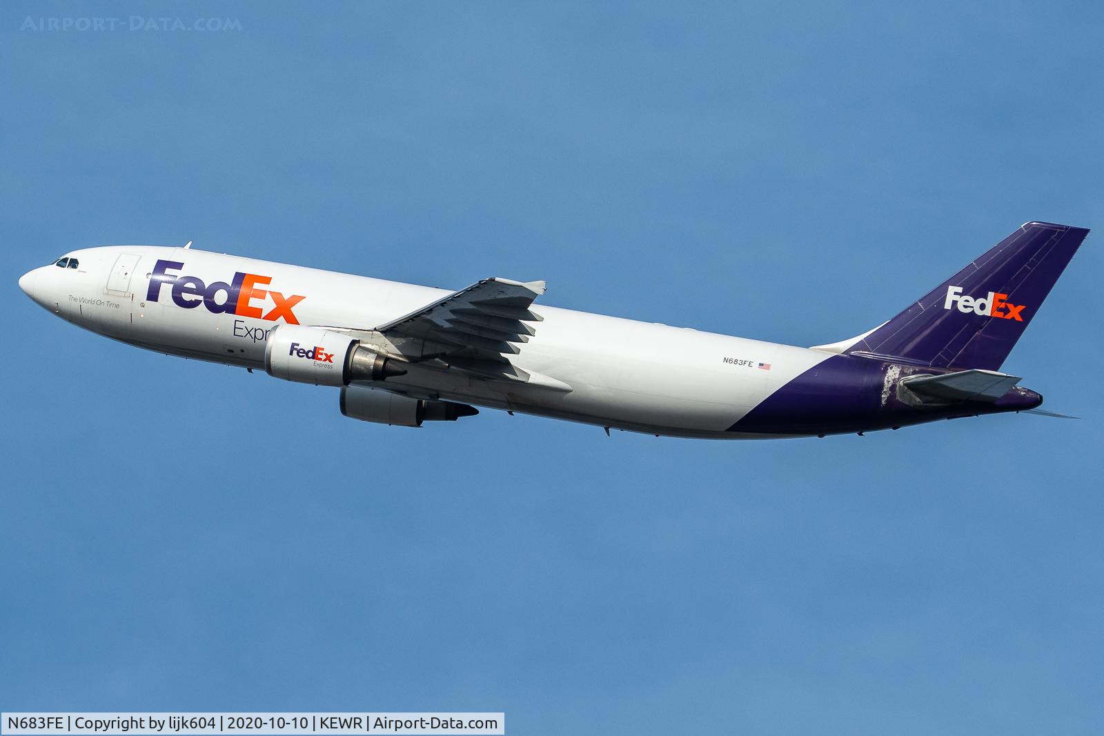 N683FE, 1999 Airbus A300F4-605R C/N 0801, Departing 22L @ EWR