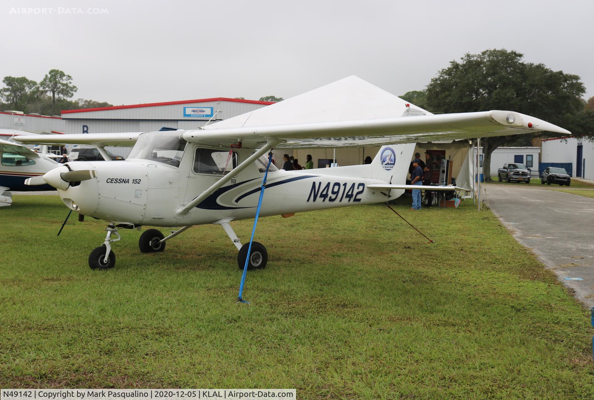 N49142, 1977 Cessna 152 C/N 15281161, Cessna 152