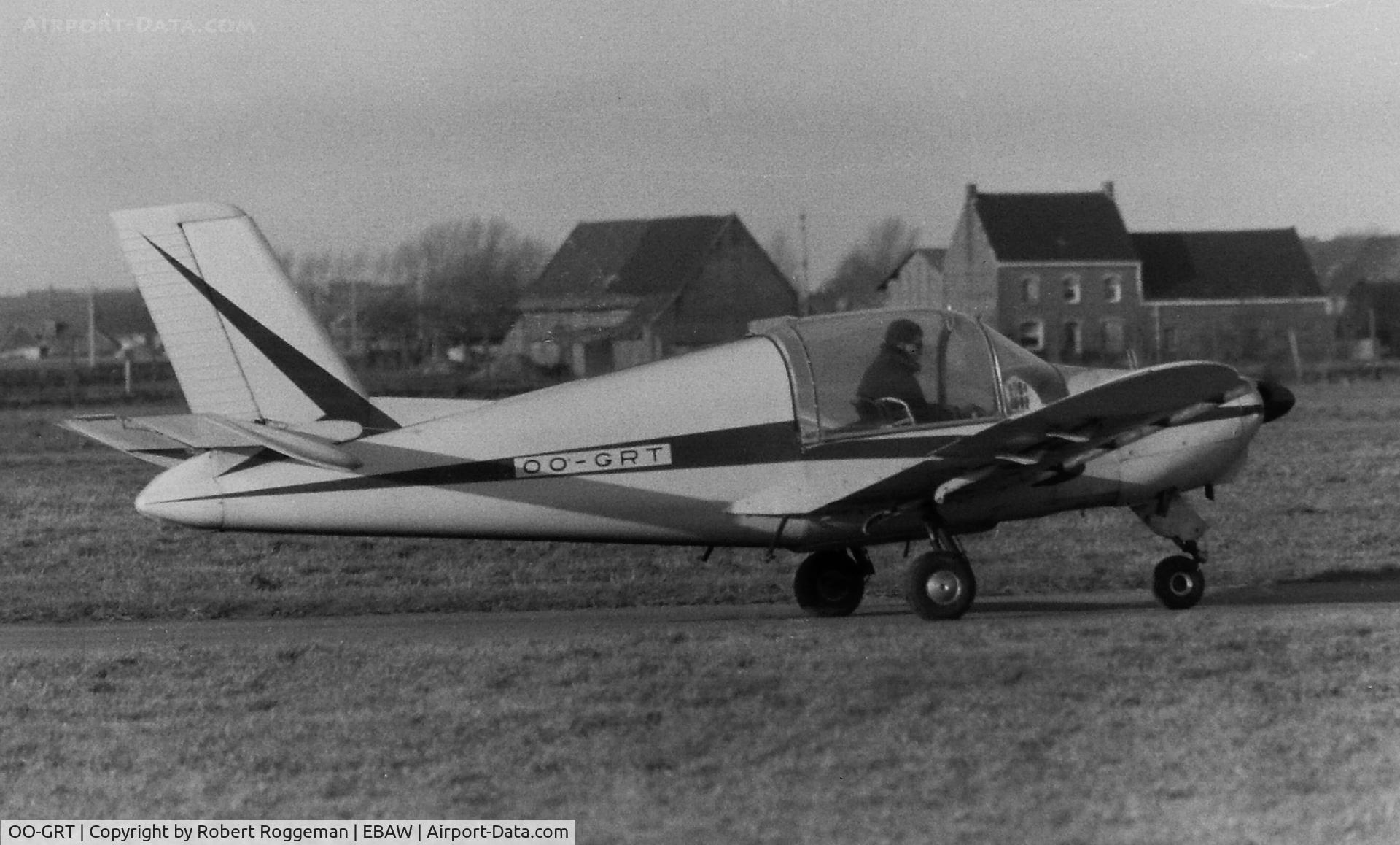 OO-GRT, 1962 Morane-Saulnier MS-880B Rallye Club C/N 223, 1964.