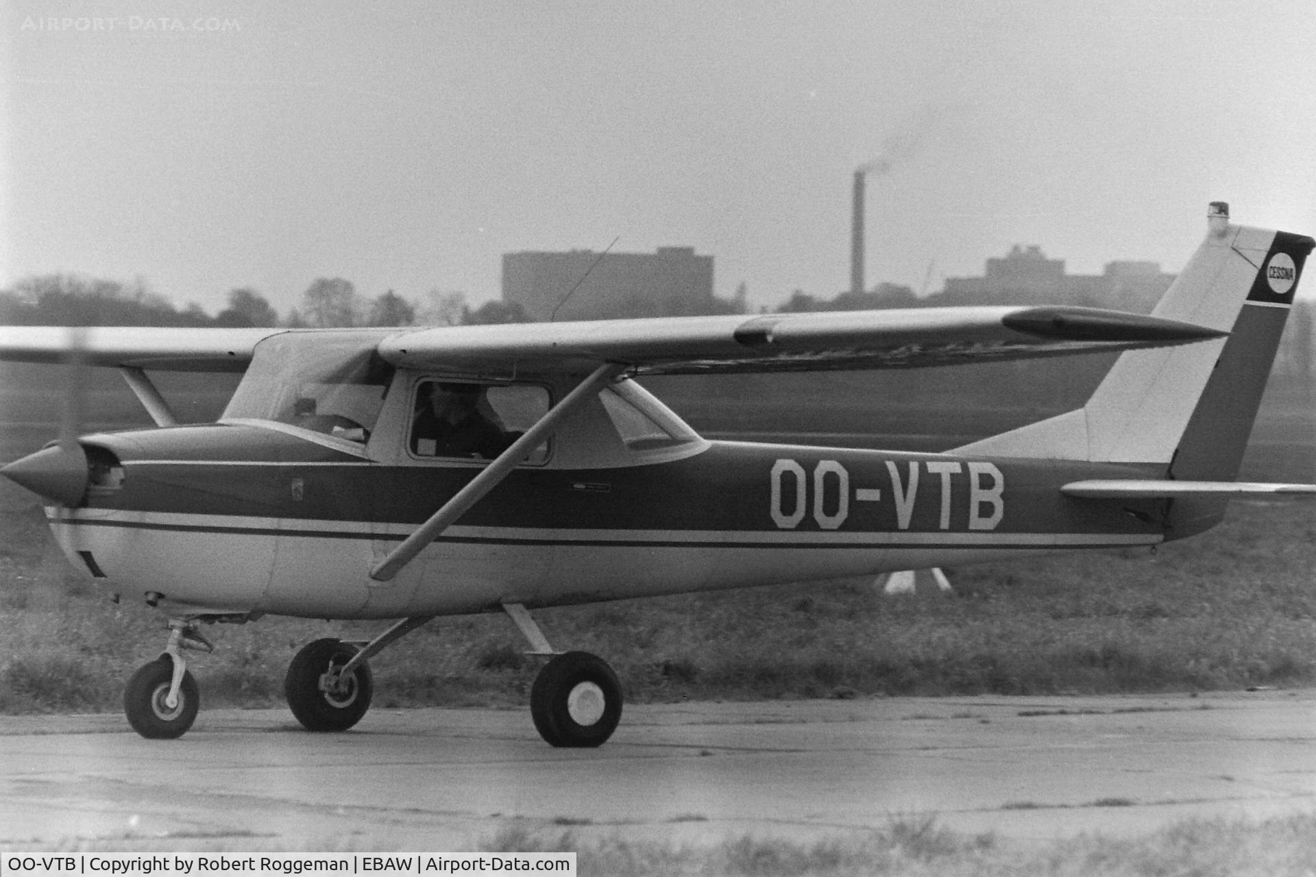OO-VTB, 1966 Reims F150F C/N F150-0004, 1964.