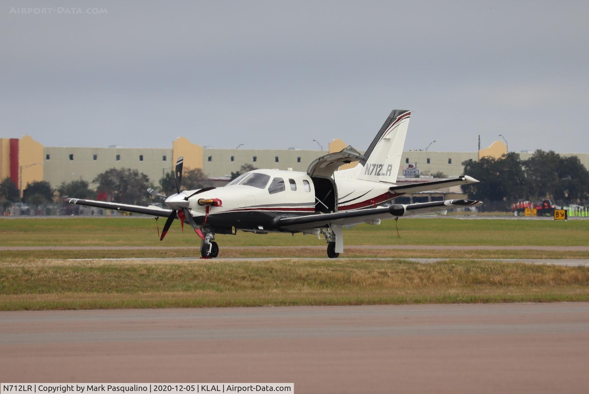 N712LR, 2011 Socata TBM-850 C/N 592, Socata TBM-850