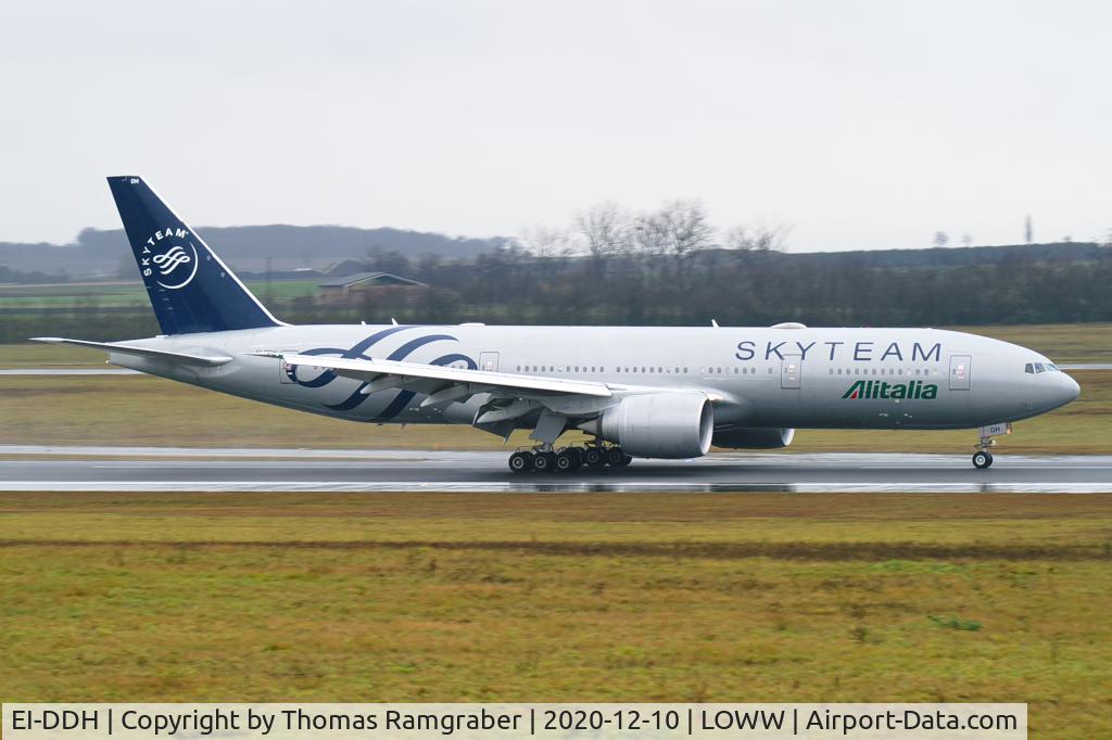 EI-DDH, 2004 Boeing 777-243/ER C/N 32784, Alitalia Boeing 777-200(ER)