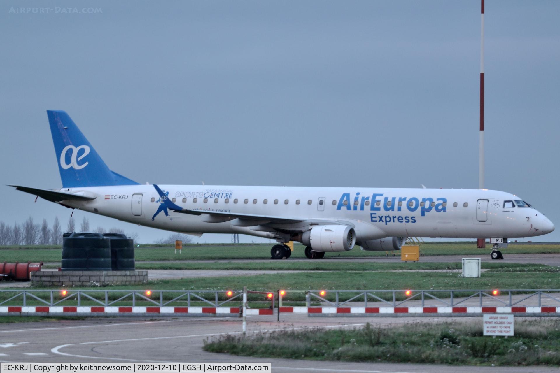 EC-KRJ, 2008 Embraer 195LR (ERJ-190-200LR) C/N 19000196, Maintenance / Storage movement.