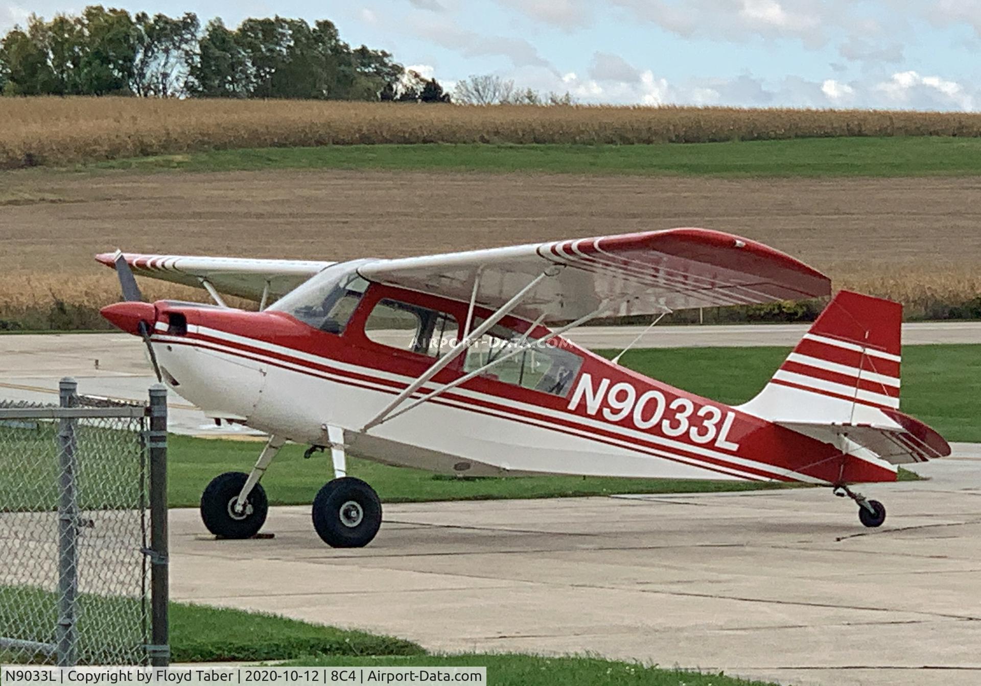 N9033L, 1970 Champion 7GCBC C/N 260-70, Getting Fuel