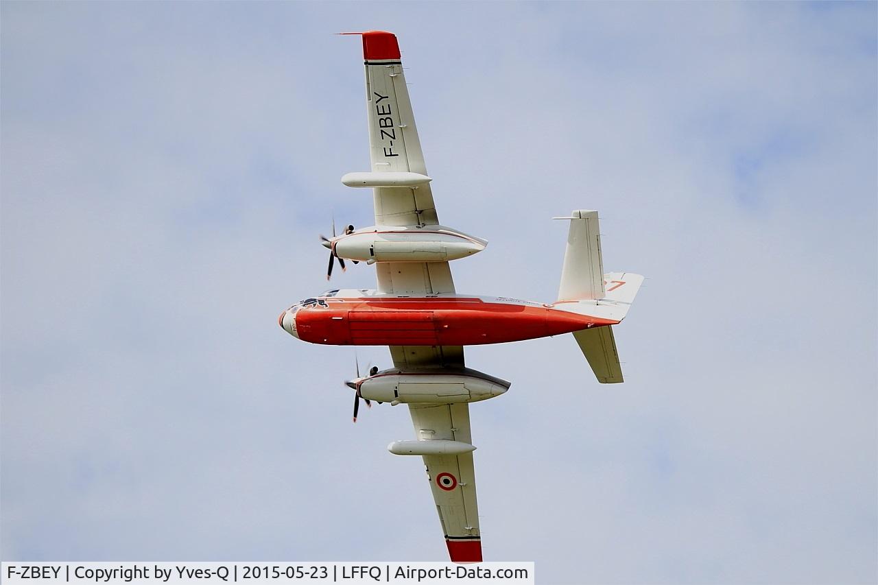 F-ZBEY, Grumman TS-2A/Conair Turbo Firecat C/N 400 (017), Grumman TS-2A-Conair Turbo Firecat, On display, La Ferté-Alais airfield (LFFQ) Airshow 2015