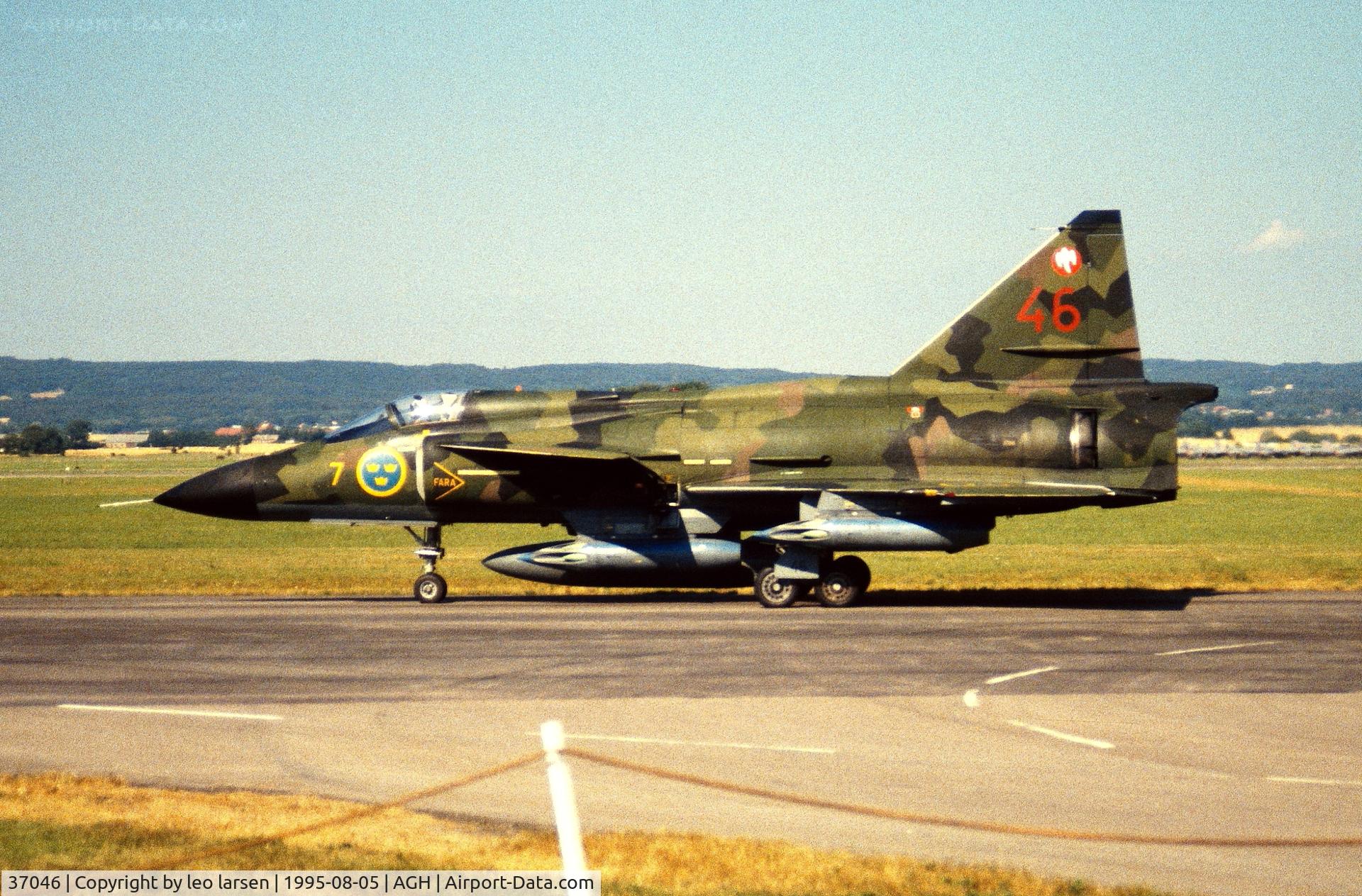 37046, 1974 Saab AJ37 Viggen C/N 37046, Ängelholm F.10 5.8.1995