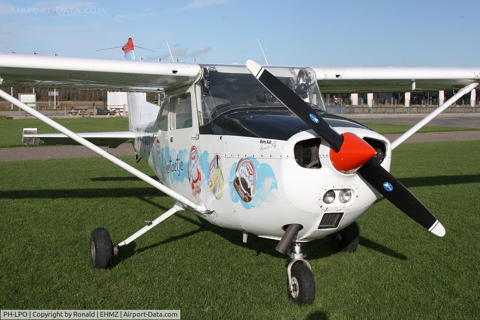 PH-LPO, Reims F172M ll Skyhawk C/N 1500, at ehmz