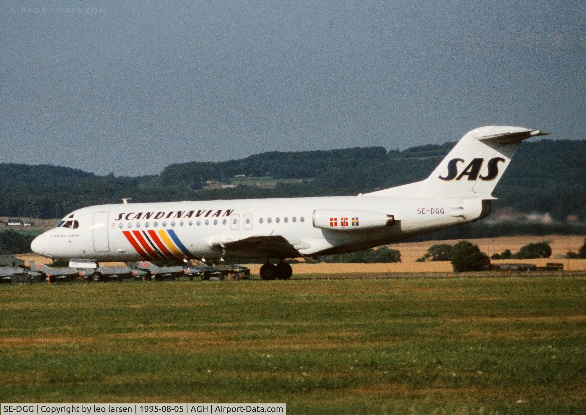 SE-DGG, 1977 Fokker F.28-4000 Fellowship C/N 11116, Ängelholm 5.8.1995