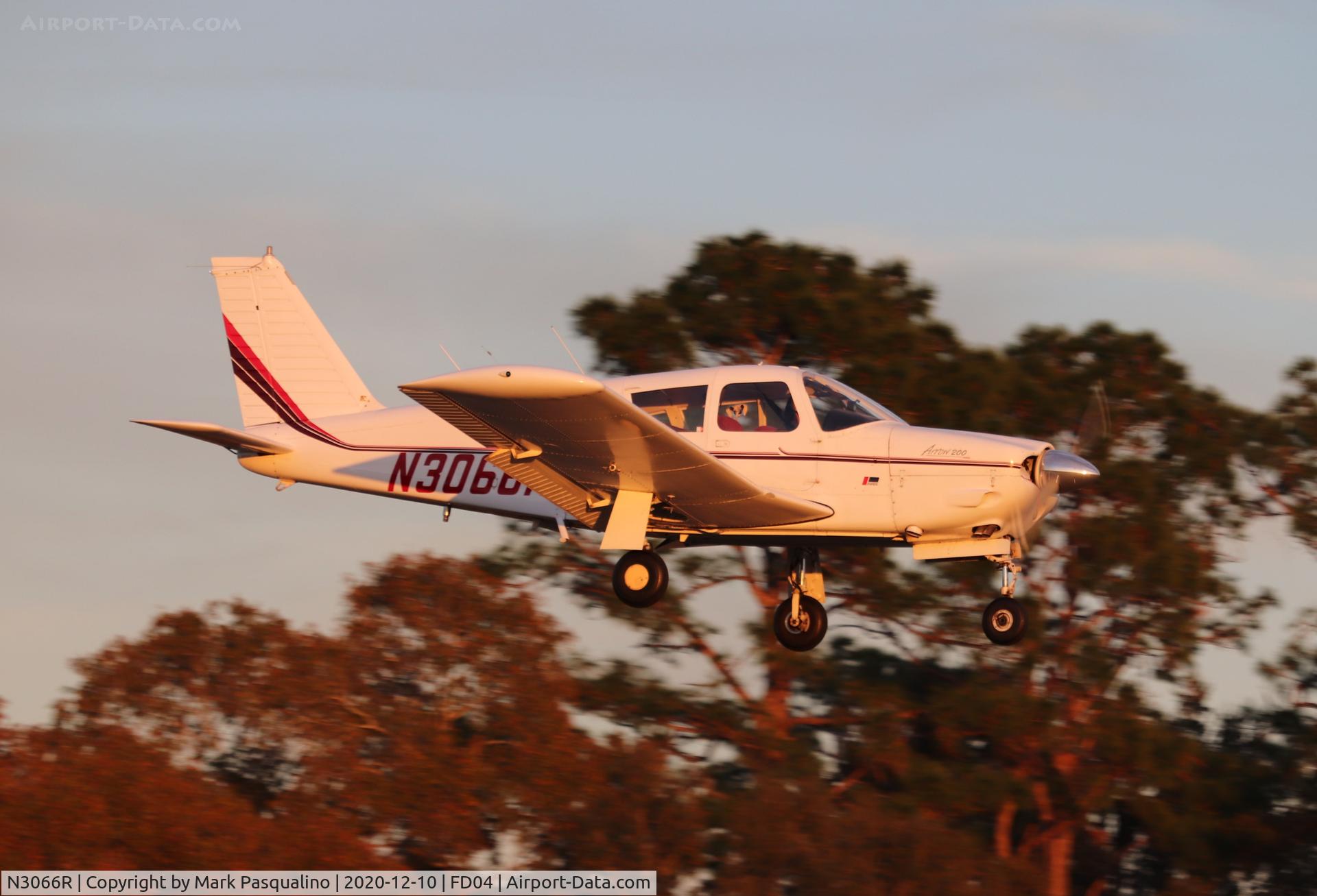 N3066R, 1969 Piper PA-28R-200 C/N 28R-35628, Piper PA-28R-200