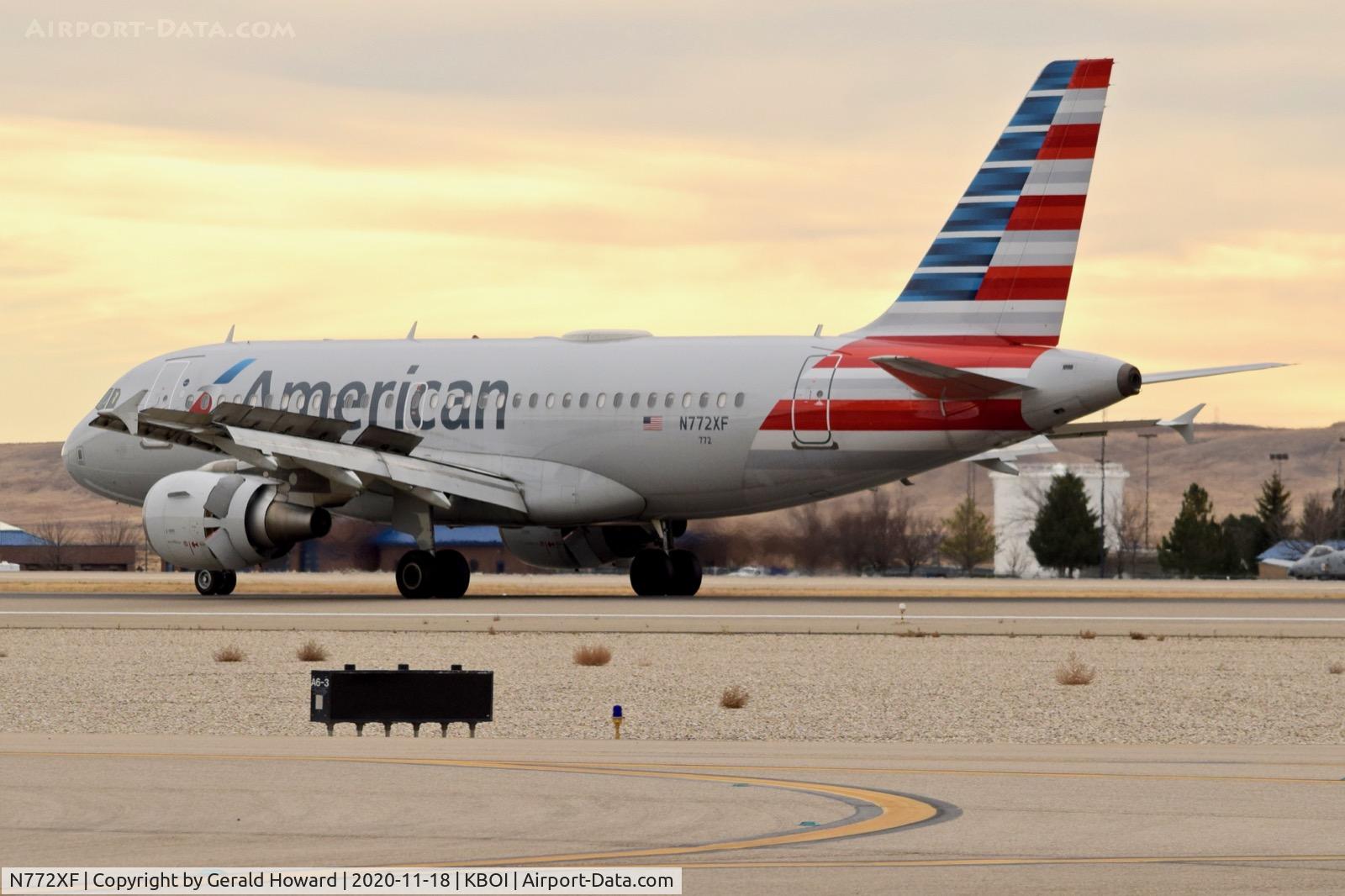 N772XF, 2003 Airbus A319-112 C/N 1997, Landing roll out.