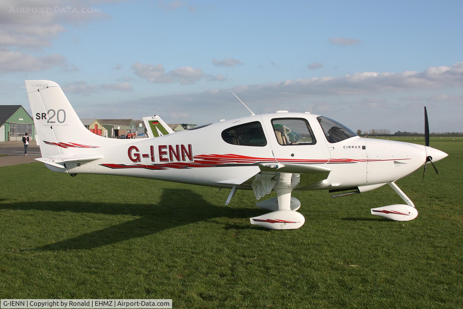 G-IENN, 2008 Cirrus SR20 C/N 1899, at ehmz