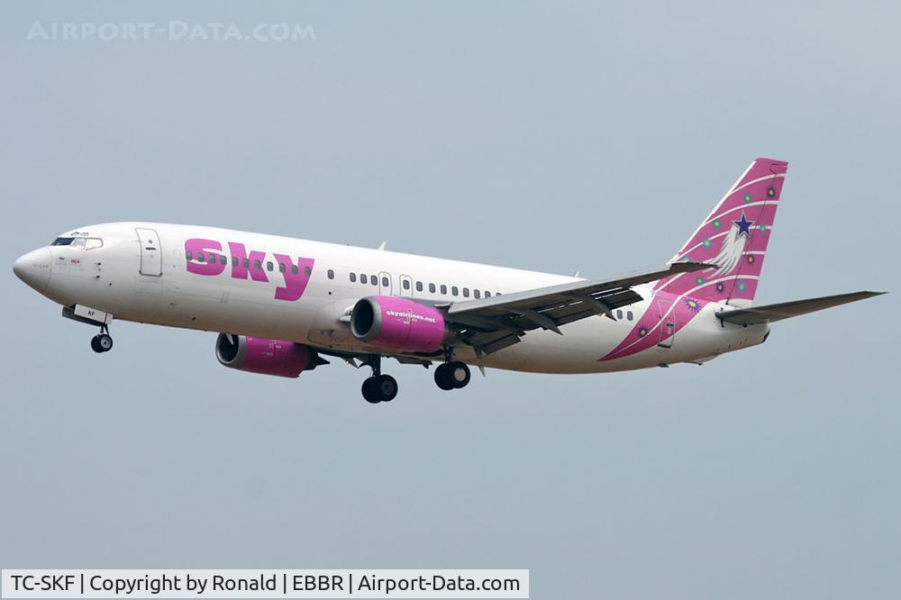 TC-SKF, 1993 Boeing 737-4Q8 C/N 26291/2513, at bru