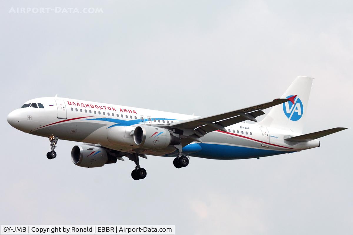 6Y-JMB, 1994 Airbus A320-212 C/N 422, at bru
