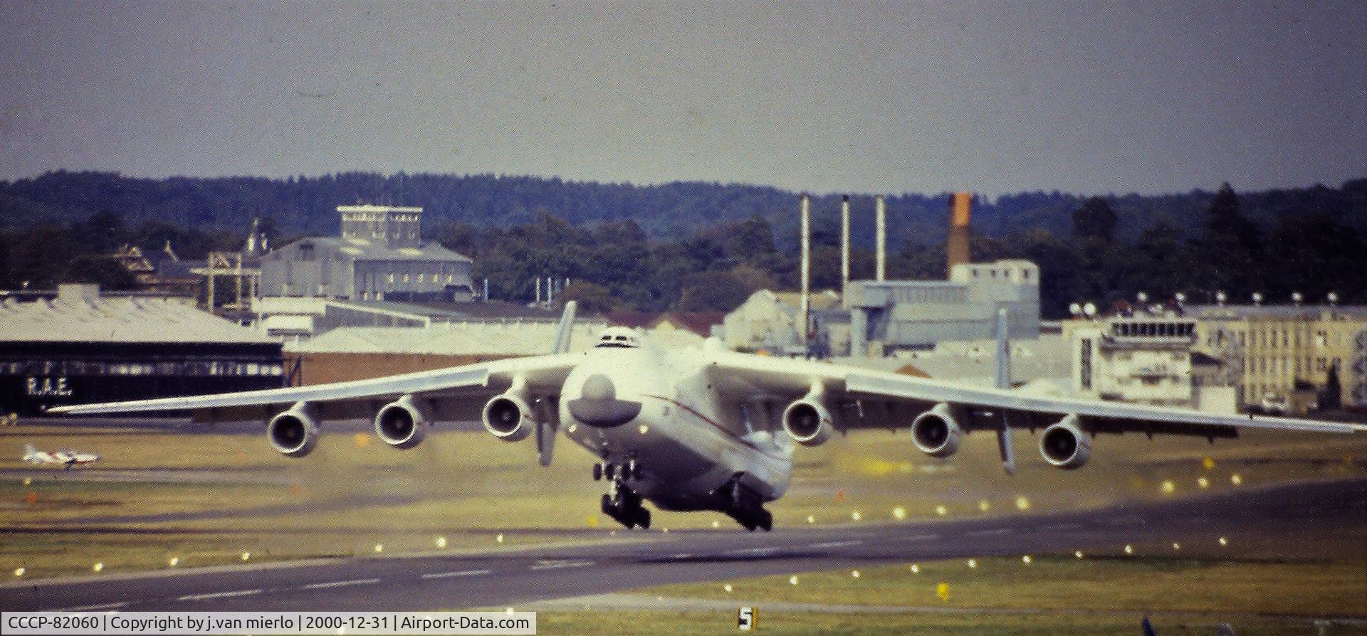 CCCP-82060, 1988 Antonov An-225 Mriya C/N 19530503763, Farnborough
