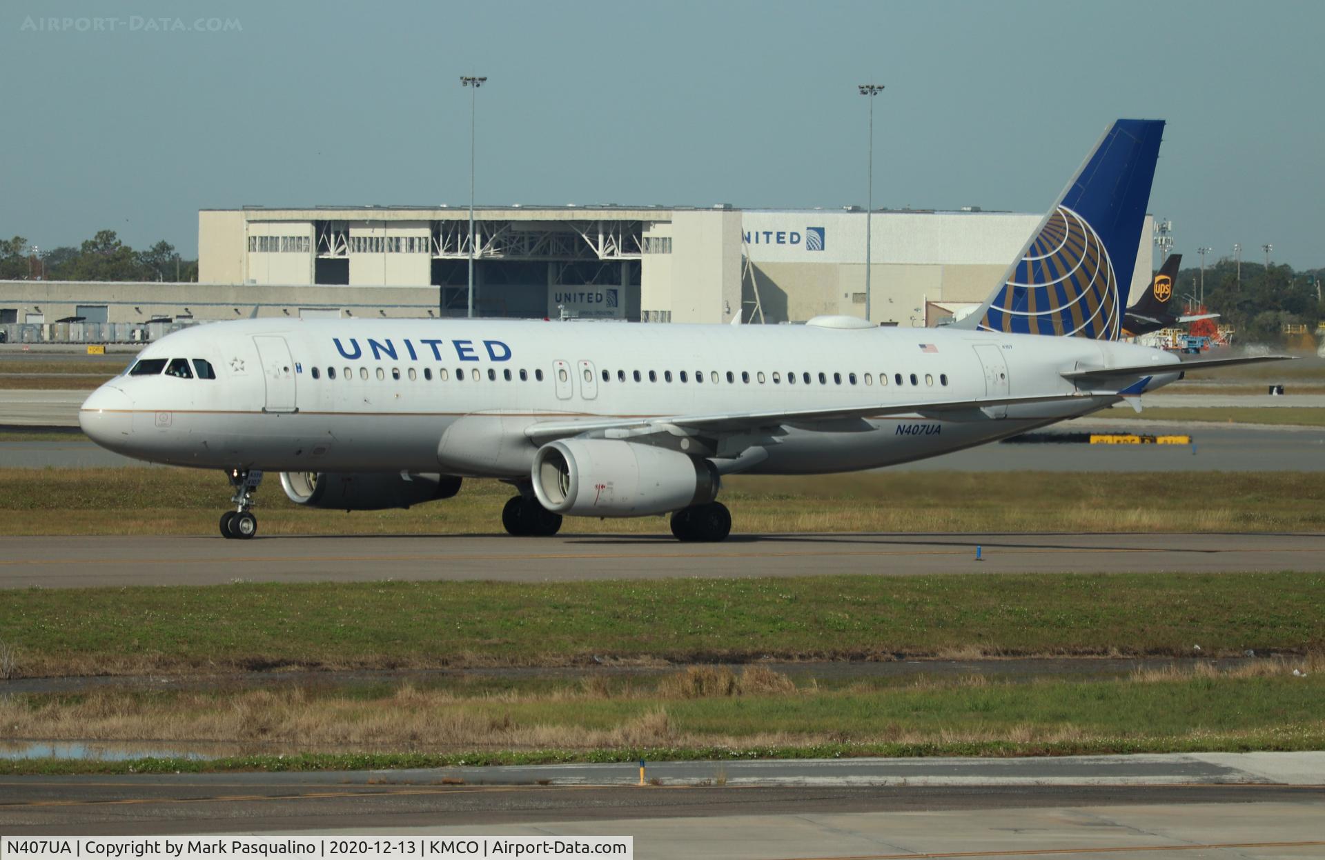 N407UA, 1994 Airbus A320-232 C/N 456, Airbus A320-232