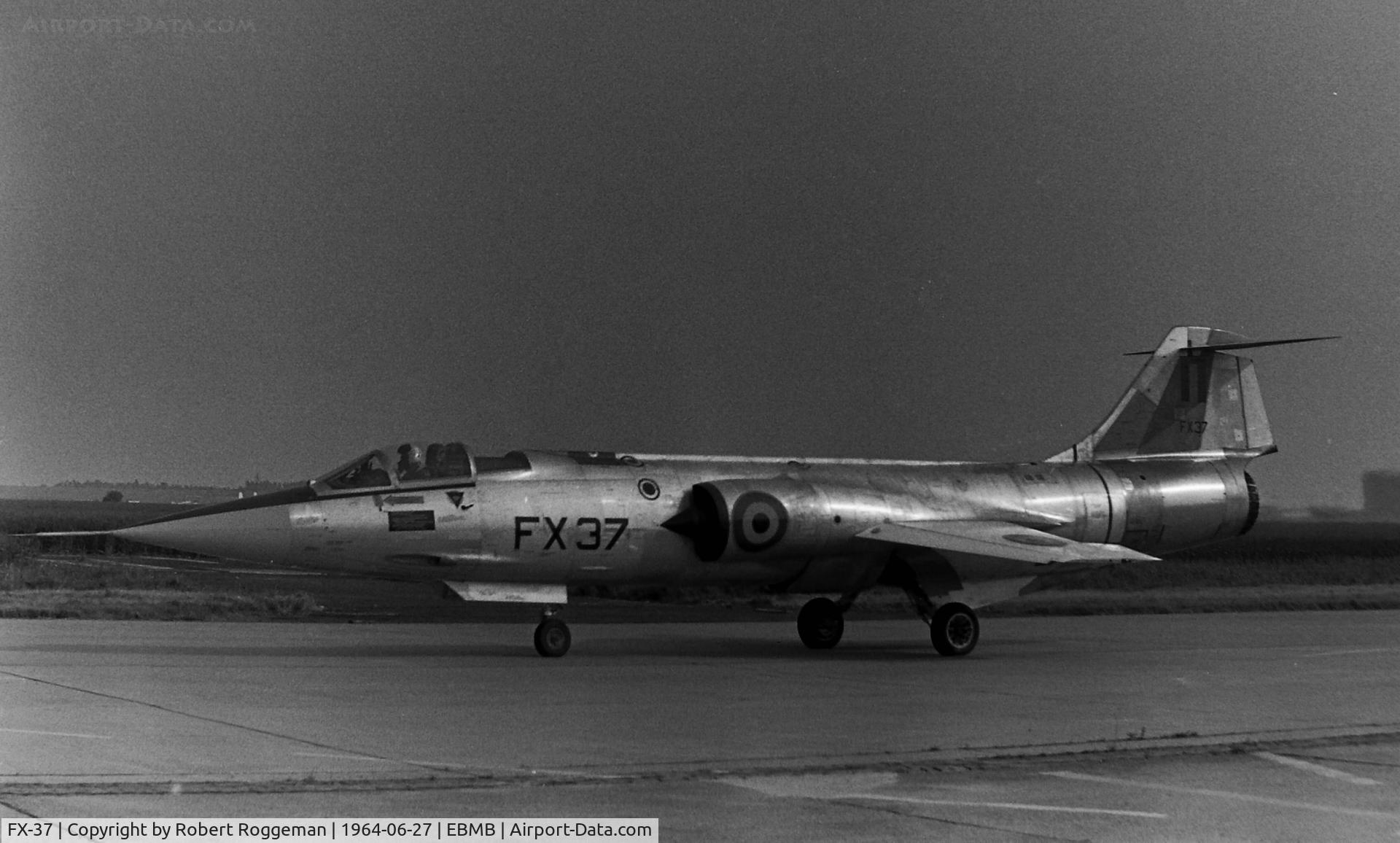 FX-37, Lockheed F-104G Starfighter C/N 683-9077, OPEN DAY.ONGENA.