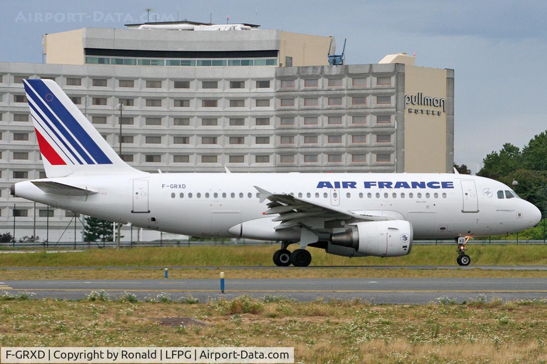 F-GRXD, 2002 Airbus A319-111 C/N 1699, at cdg