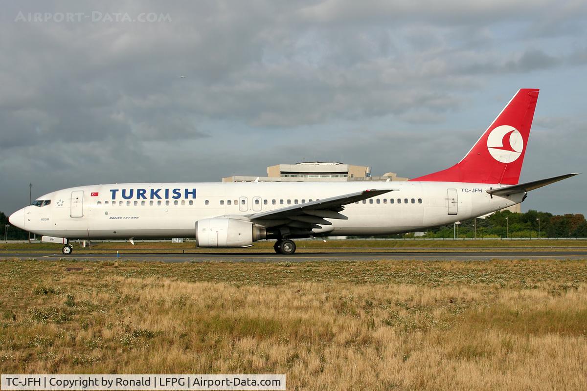 TC-JFH, 1998 Boeing 737-8F2 C/N 29770, at cdg