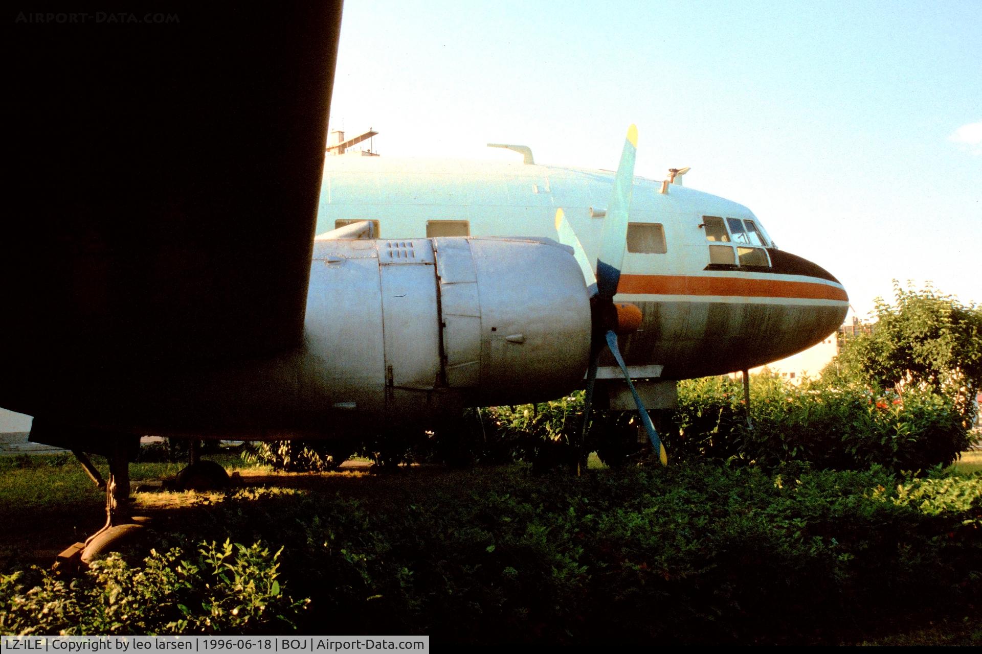 LZ-ILE, 1958 Ilyushin (VEB) Il-14P C/N 14803040, Burgas 18.6.1996