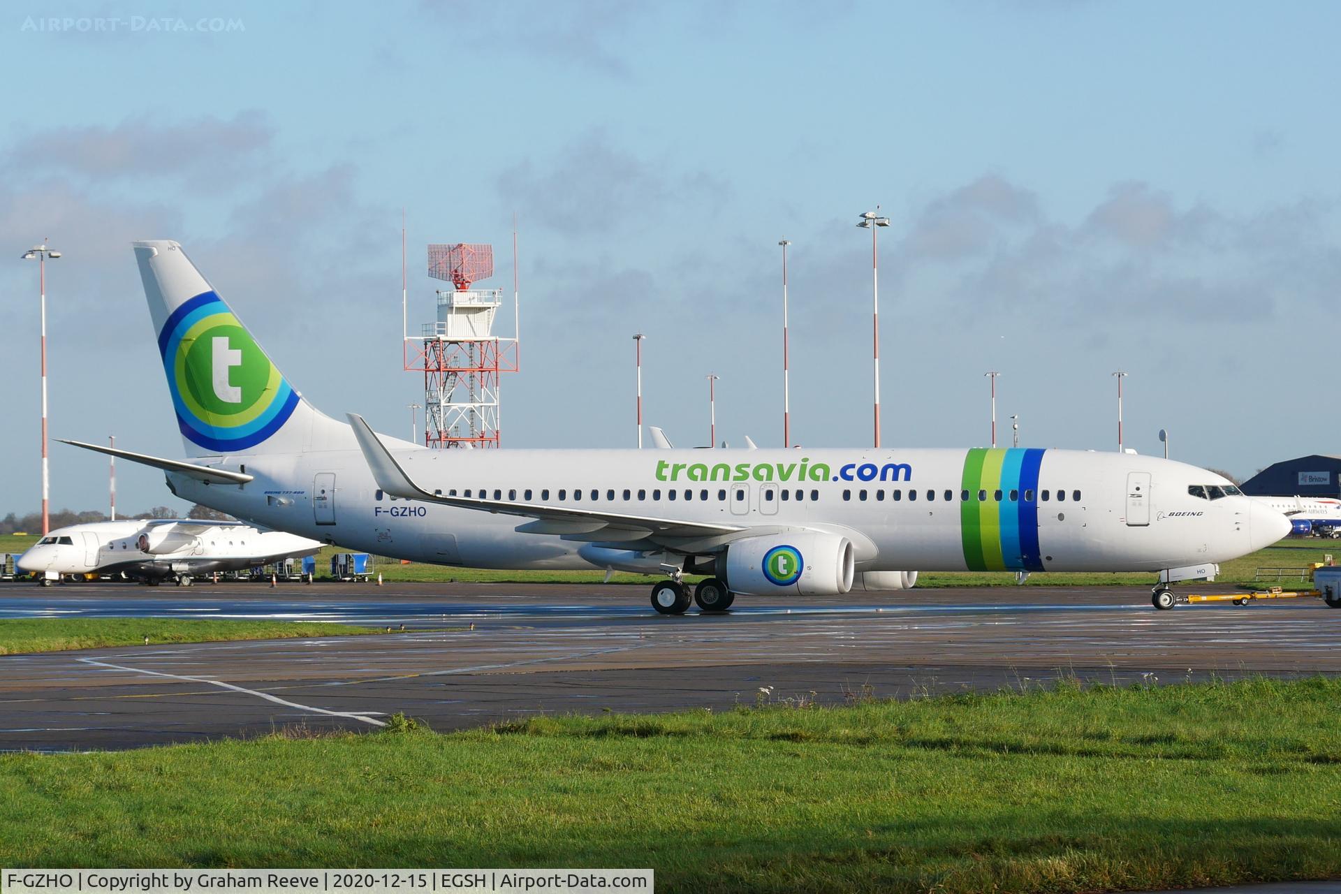 F-GZHO, 2015 Boeing 737-8K2 C/N 43880, Under tow at Norwich.