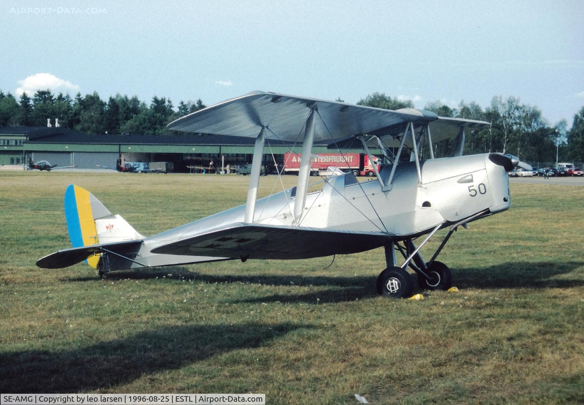 SE-AMG, 1940 De Havilland DH-82A Tiger Moth II C/N 84589, Ljungbyhed F.5 Air Show 25.8.1996