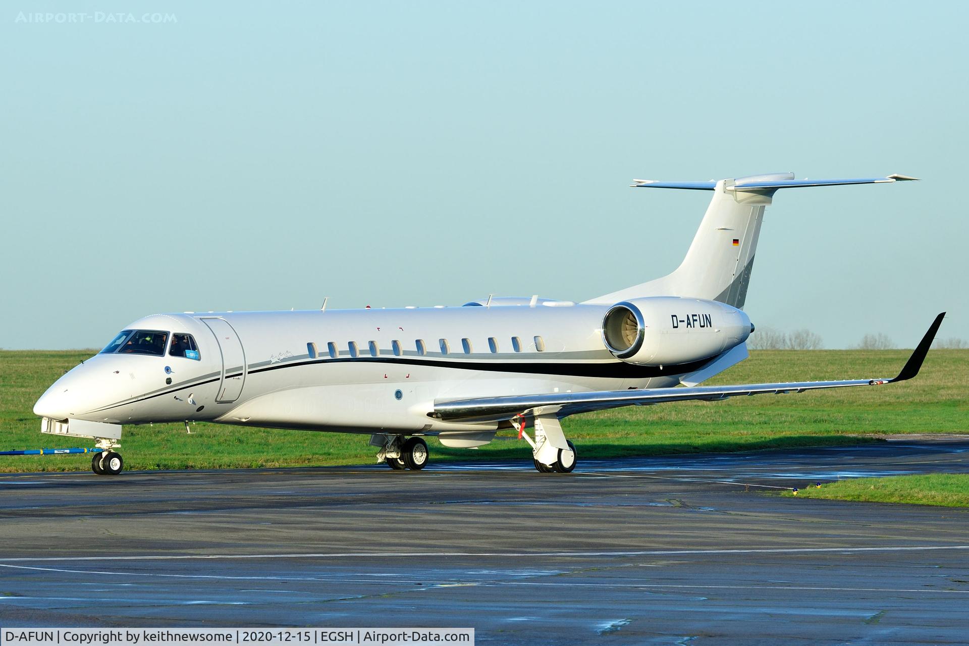 D-AFUN, 2013 Embraer EMB-135BJ Legacy 650 C/N 14501168, Removed from spray shop with new colour scheme.