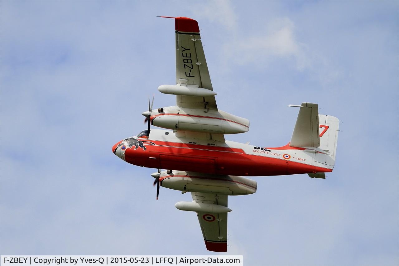 F-ZBEY, Grumman TS-2A/Conair Turbo Firecat C/N 400, Grumman TS-2A-Conair Turbo Firecat, On display, La Ferté-Alais airfield (LFFQ) Airshow 2015