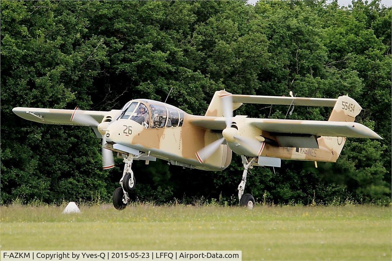 F-AZKM, 1971 North American OV-10B Bronco C/N 338-9 (305-65), North American OV-10B Bronco, Landing, La Ferté-Alais (LFFQ) air show 2015