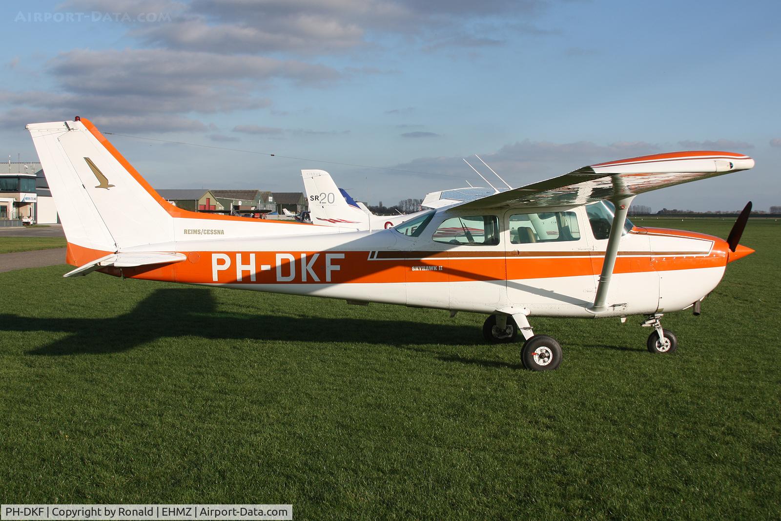 PH-DKF, 1981 Reims F172P C/N 2124, at ehmz