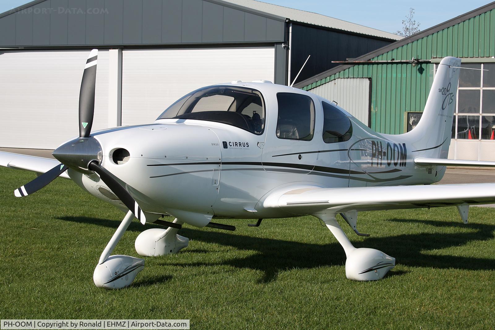 PH-OOM, 2008 Cirrus SR20 G3 GTS C/N 1977, at ehmz