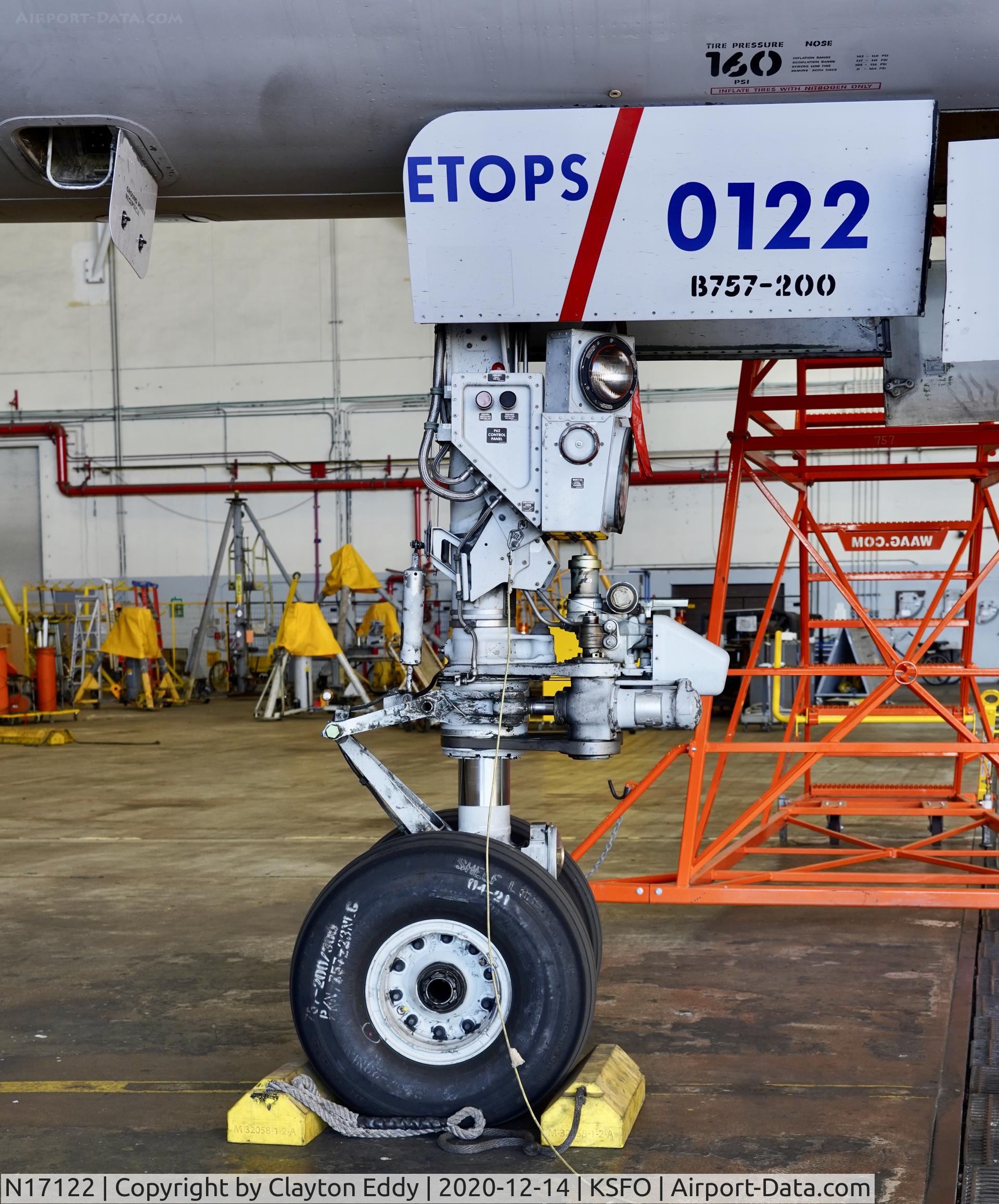 N17122, 1997 Boeing 757-224 C/N 27564, SFO 2020.