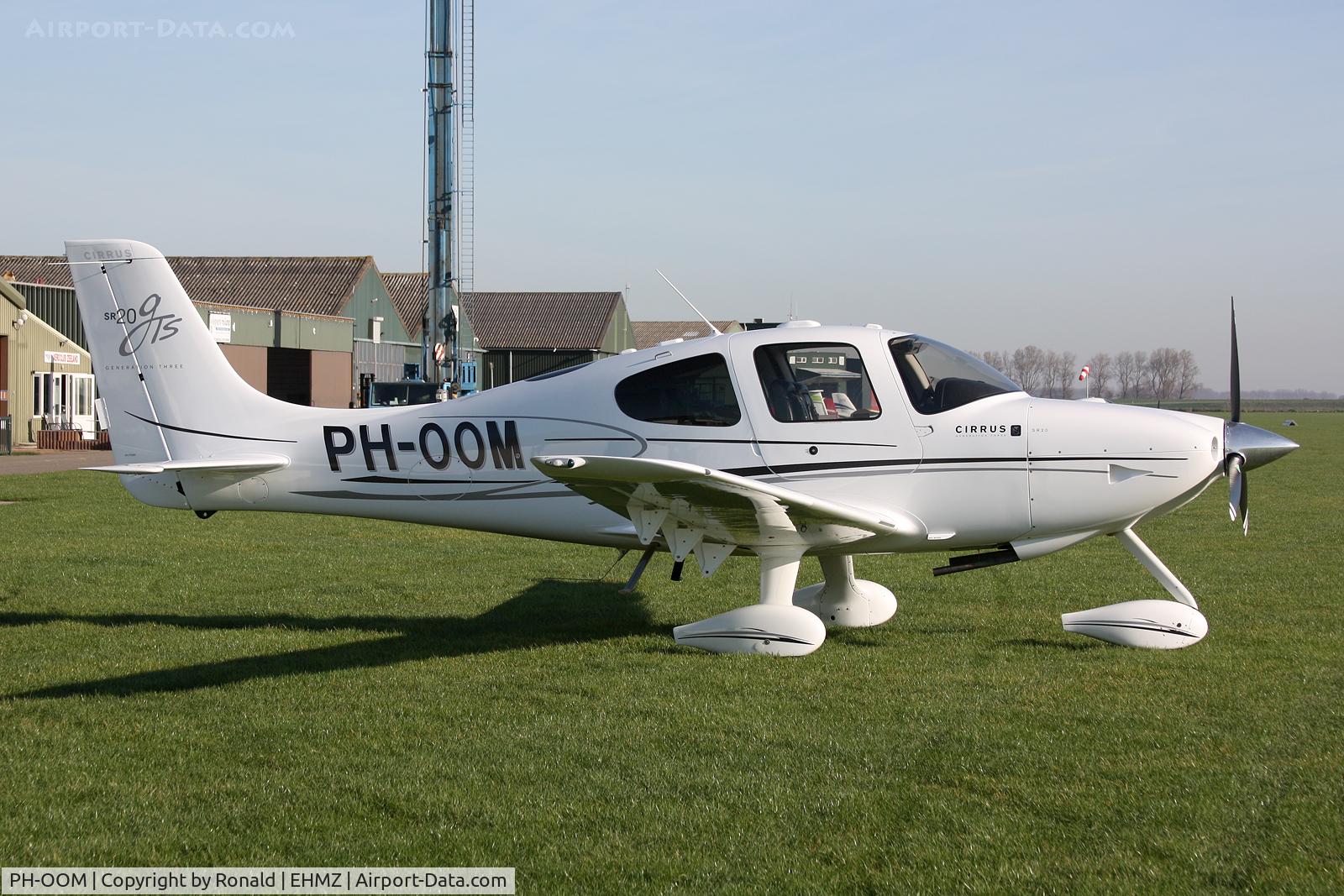 PH-OOM, 2008 Cirrus SR20 G3 GTS C/N 1977, at ehmz