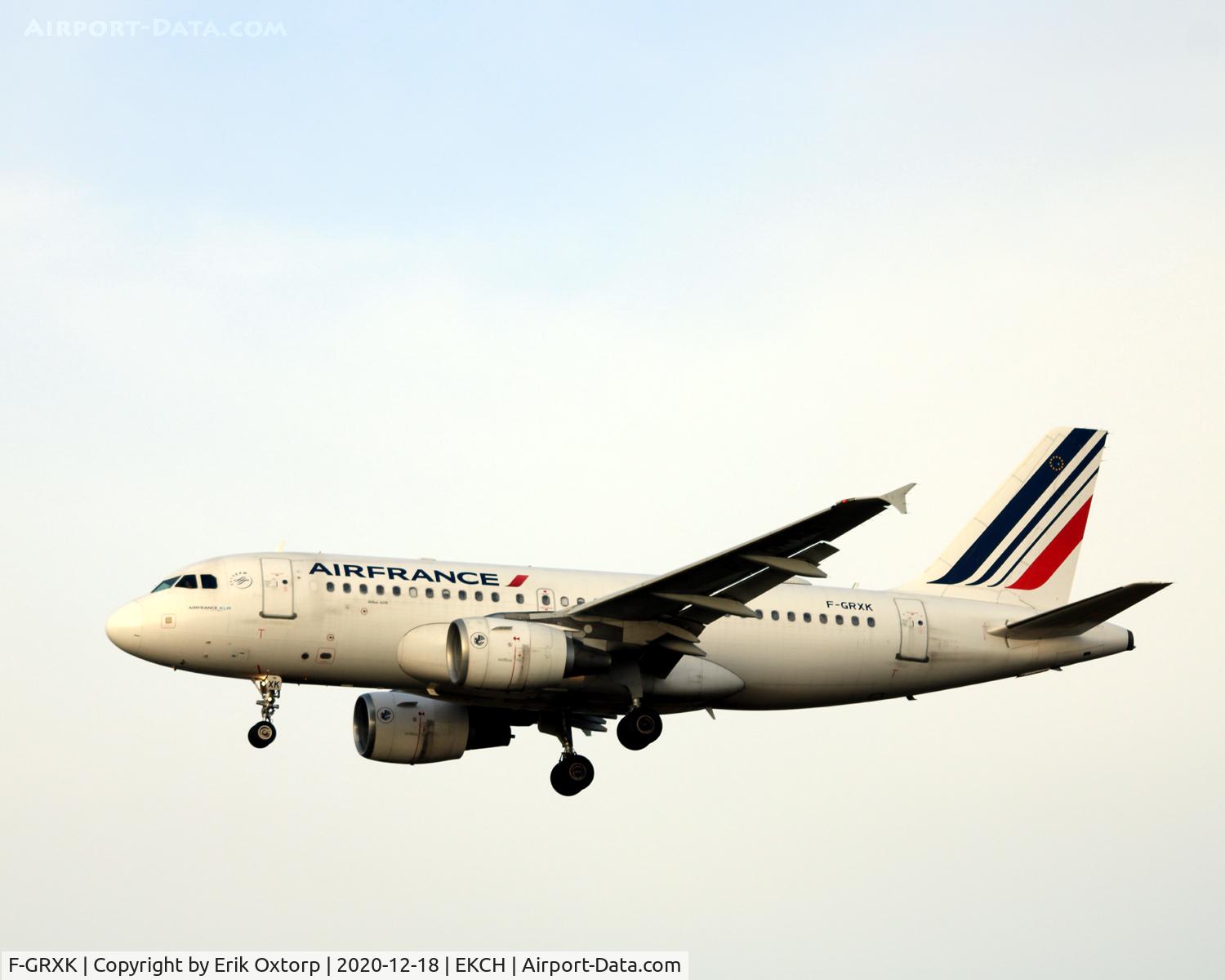 F-GRXK, 2006 Airbus A319-115LR C/N 2716, F-GRXK landing rw 22L