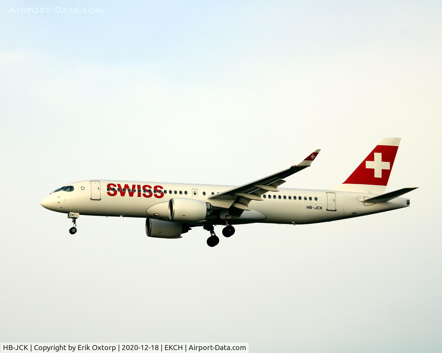 HB-JCK, 2018 Bombardier CSeries CS300 (BD-500-1A11) C/N 55027, HB-JCK landing rw 22L