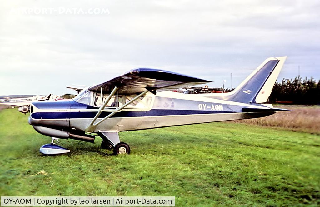 OY-AOM, 1962 Beagle A.109 Airedale C/N B.517, Skovlunde 1964