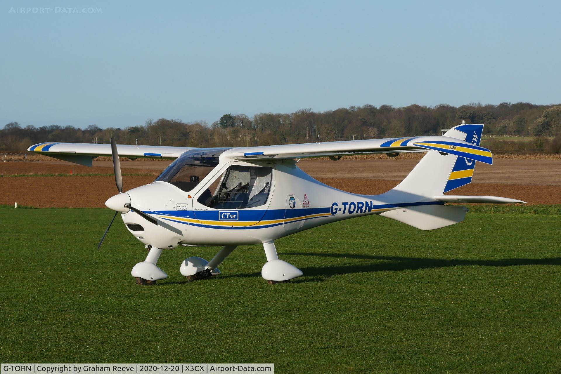 G-TORN, 2006 Flight Design CTSW C/N 8189, Parked at Northrepps.