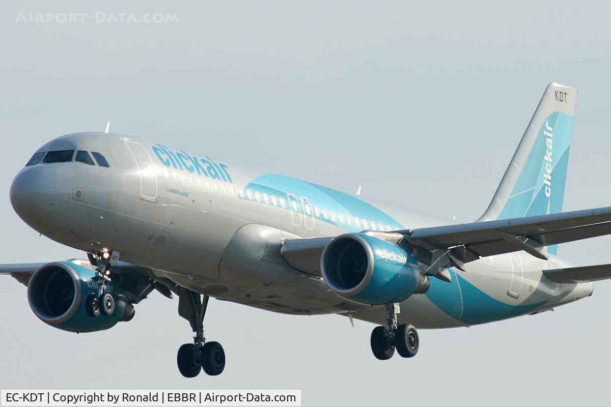 EC-KDT, 2007 Airbus A320-216 C/N 3145, at bru