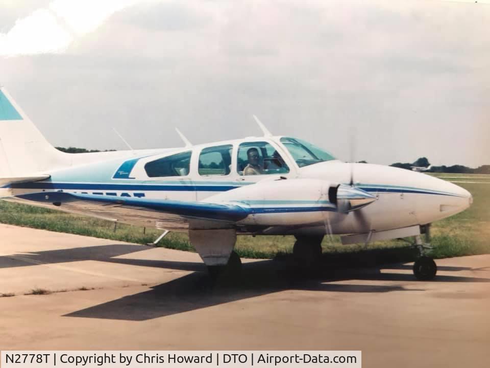 N2778T, 1967 Beech C55 Baron (95-C55) C/N TE-378, Returning from a quick flight over to Decatur, TX and back. Around Summer 1993.