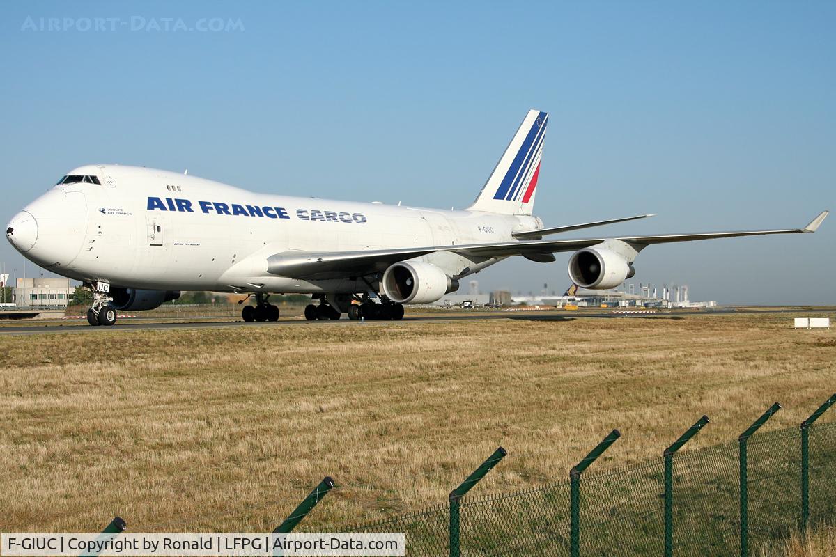 F-GIUC, 2002 Boeing 747-428F/ER/SCD C/N 32867, at cdg