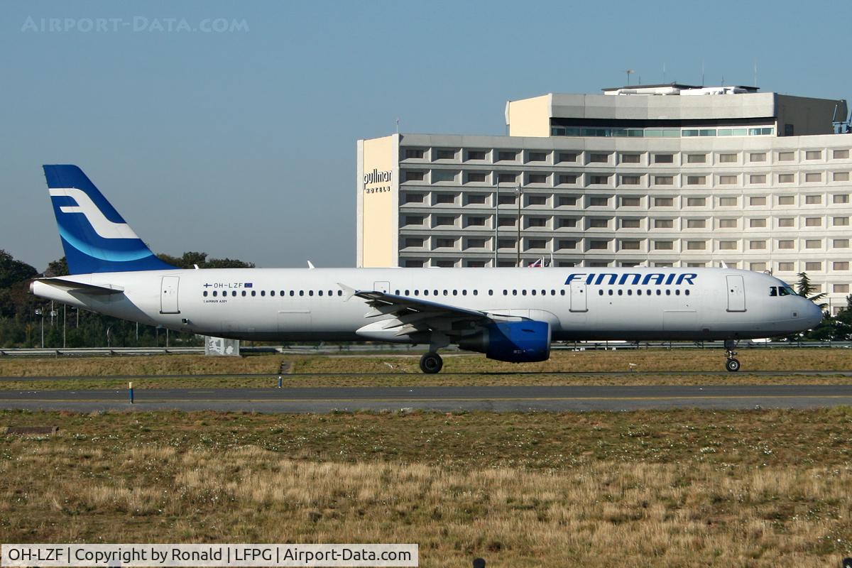 OH-LZF, 2004 Airbus A321-211 C/N 2208, at cdg