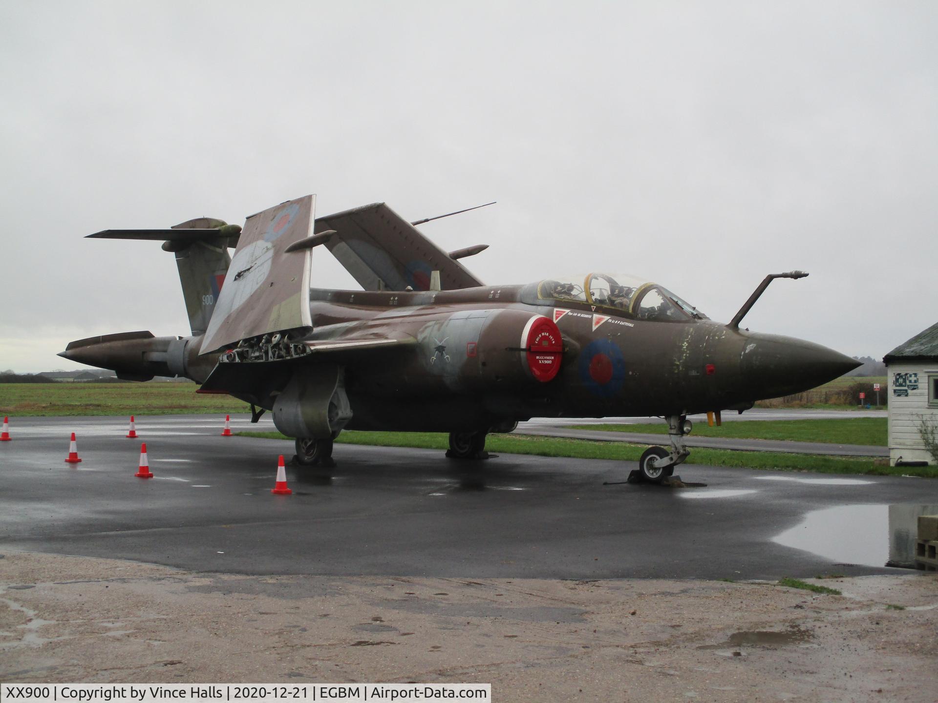 XX900, 1976 Hawker Siddeley Buccaneer S.2B C/N B3-05-75, NOW BASED AT TATENHILL, STAFFORDSHIRE