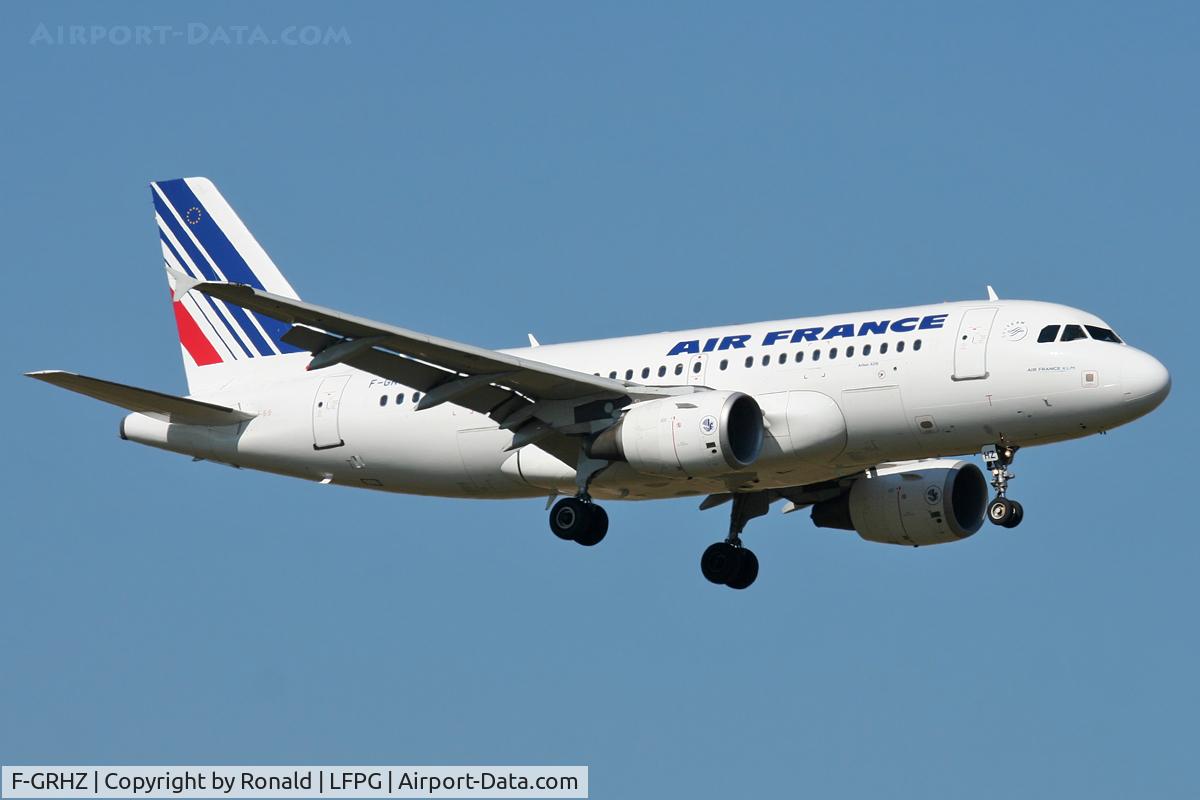 F-GRHZ, 2001 Airbus A319-111 C/N 1622, at cdg