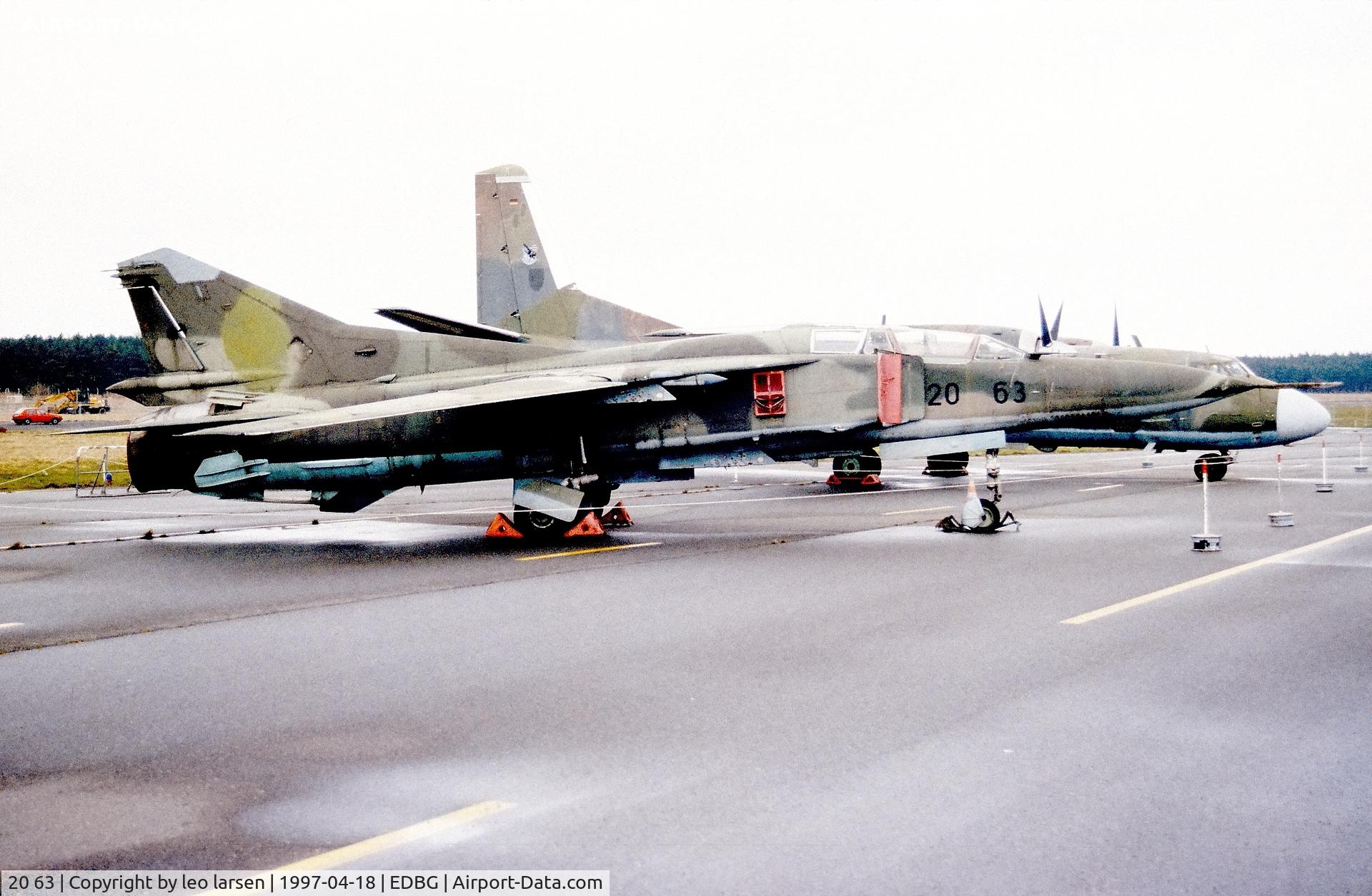 20 63, 1979 Mikoyan-Gurevich MiG-23UB C/N A1037902, Berlin Gatow Museum 18.4.1997