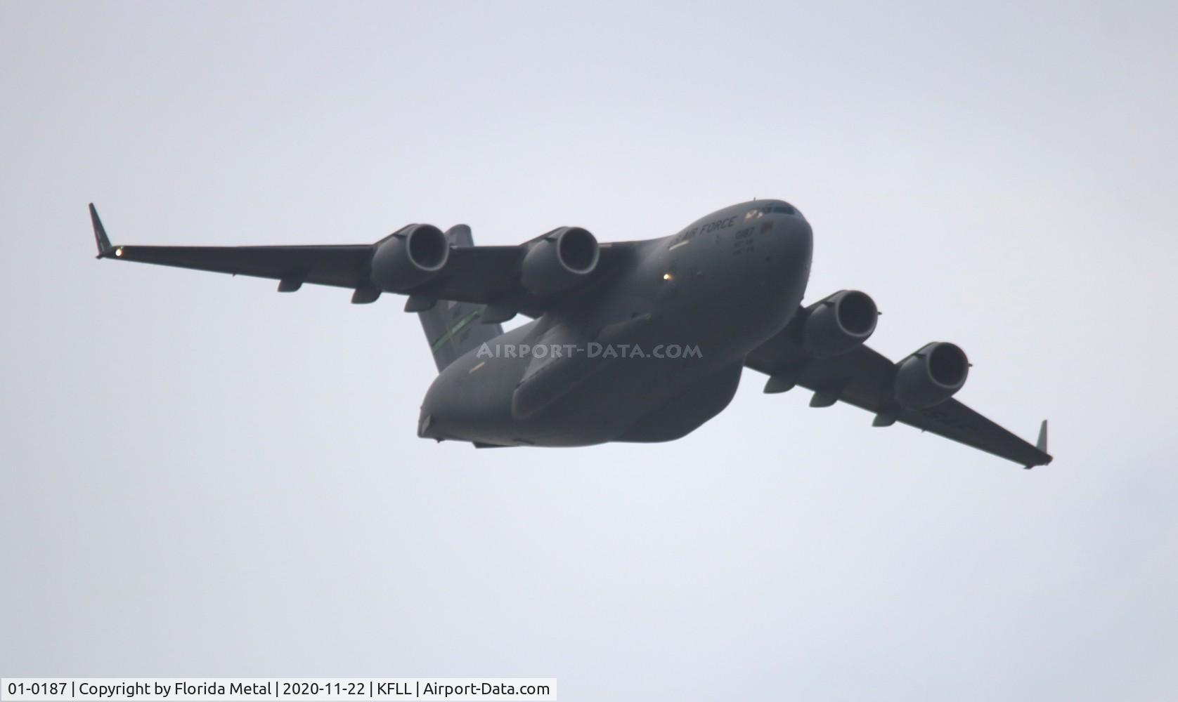 01-0187, 2001 Boeing C-17A Globemaster III C/N P-87, FLL spotting 2020