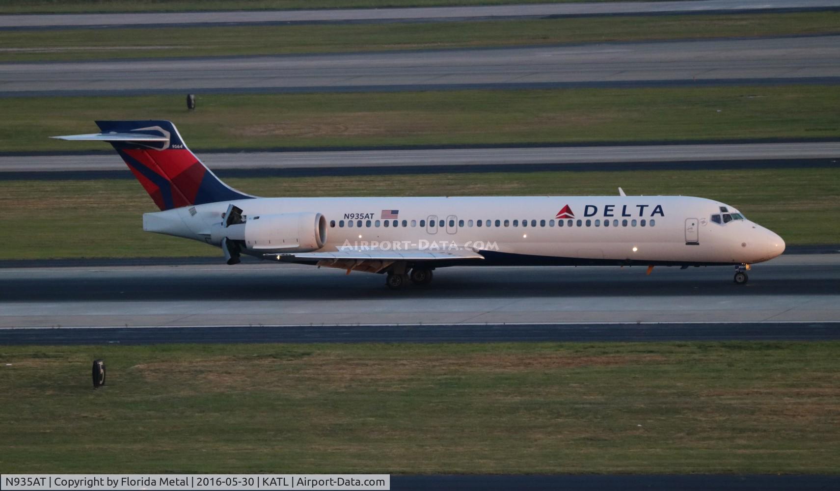 N935AT, 2000 Boeing 717-200 C/N 55069, ATL spotting 2016