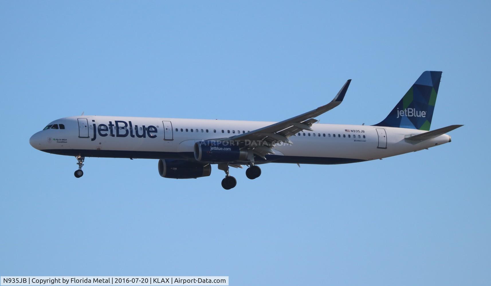N935JB, 2014 Airbus A321-231 C/N 6185, LAX spotting 2016